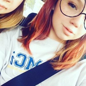 Meet your Posher, Marianne